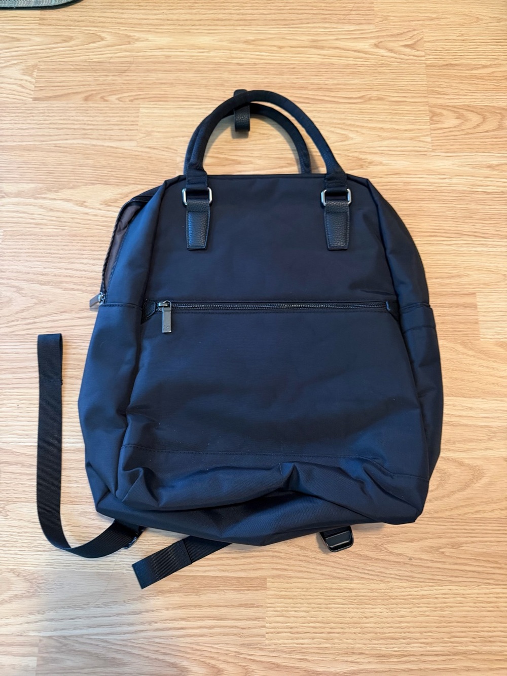 Men's Open Story Classic Black Backpack Tote - Versatile Everyday Bag